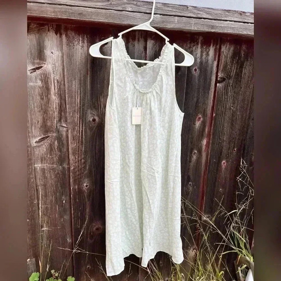 Love & Lustre Soft Silk Night Dress Mint Green NEW WITH TAG - Picture 1 of 4